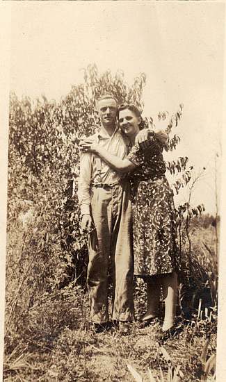 Melvin White and sister Jessie about 1928